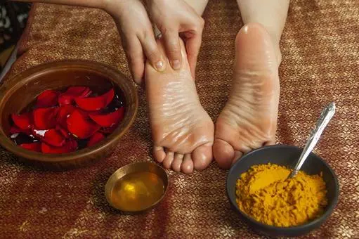 Padabhyanga (oil massage of the foot)
